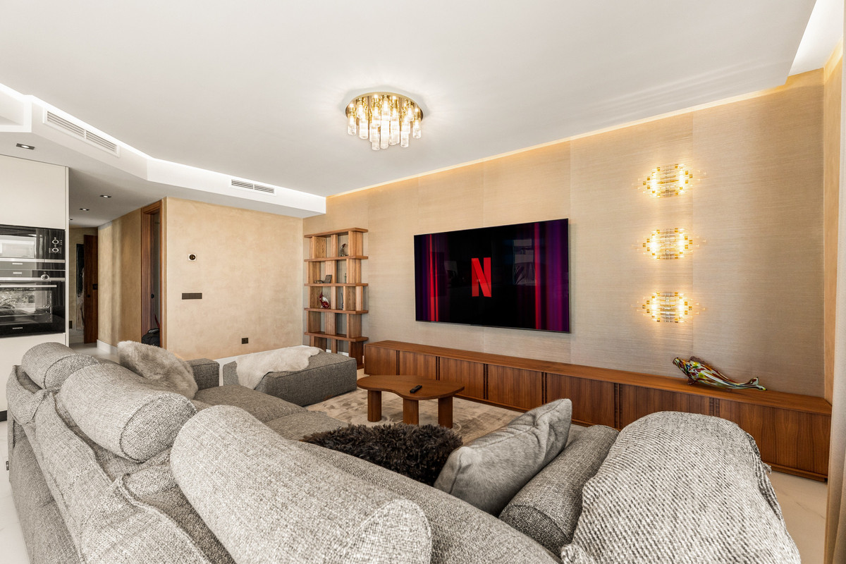 3 Bedroom Apartment for Sale in San Pedro de Alcántara — 6