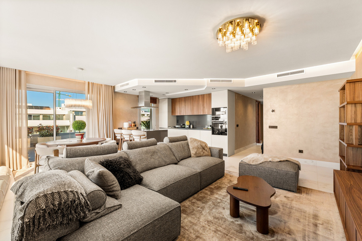 3 Bedroom Apartment for Sale in San Pedro de Alcántara — 7