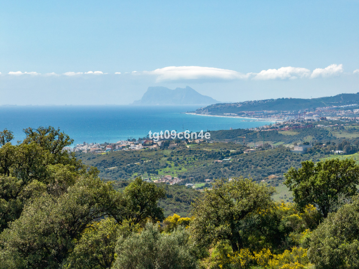 Plot for Sale in Estepona — 3