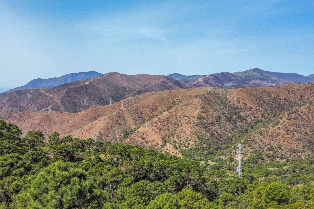 Plot for Sale in Benahavís — 4