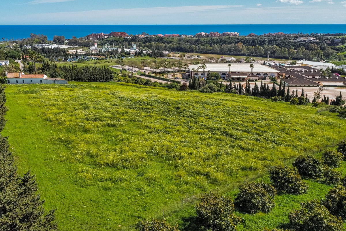 Plot for Sale in Estepona