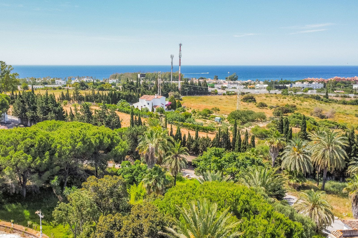 Plot for Sale in Estepona — 8