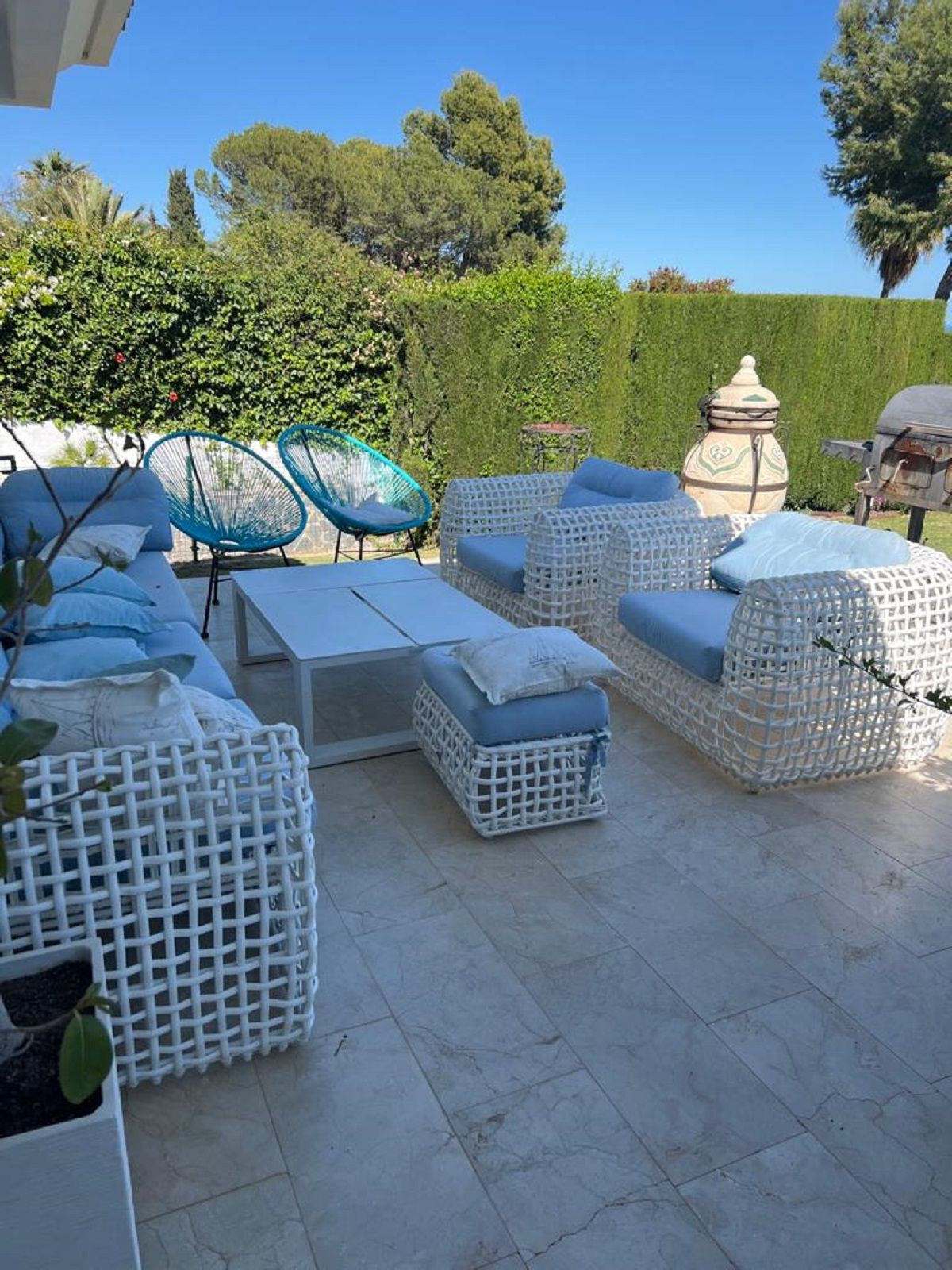 10 Bedroom Villa for Sale in El Paraiso — 5