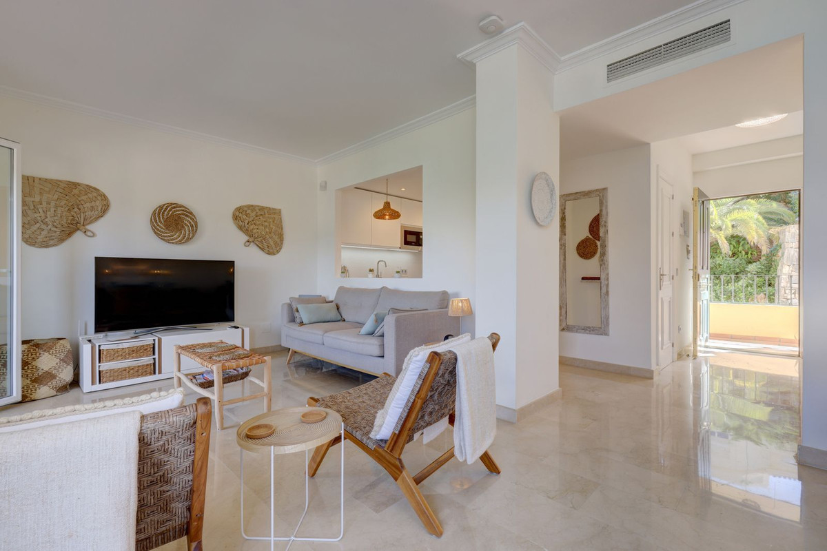 3 Bedroom Apartment for Sale in La Quinta — 4