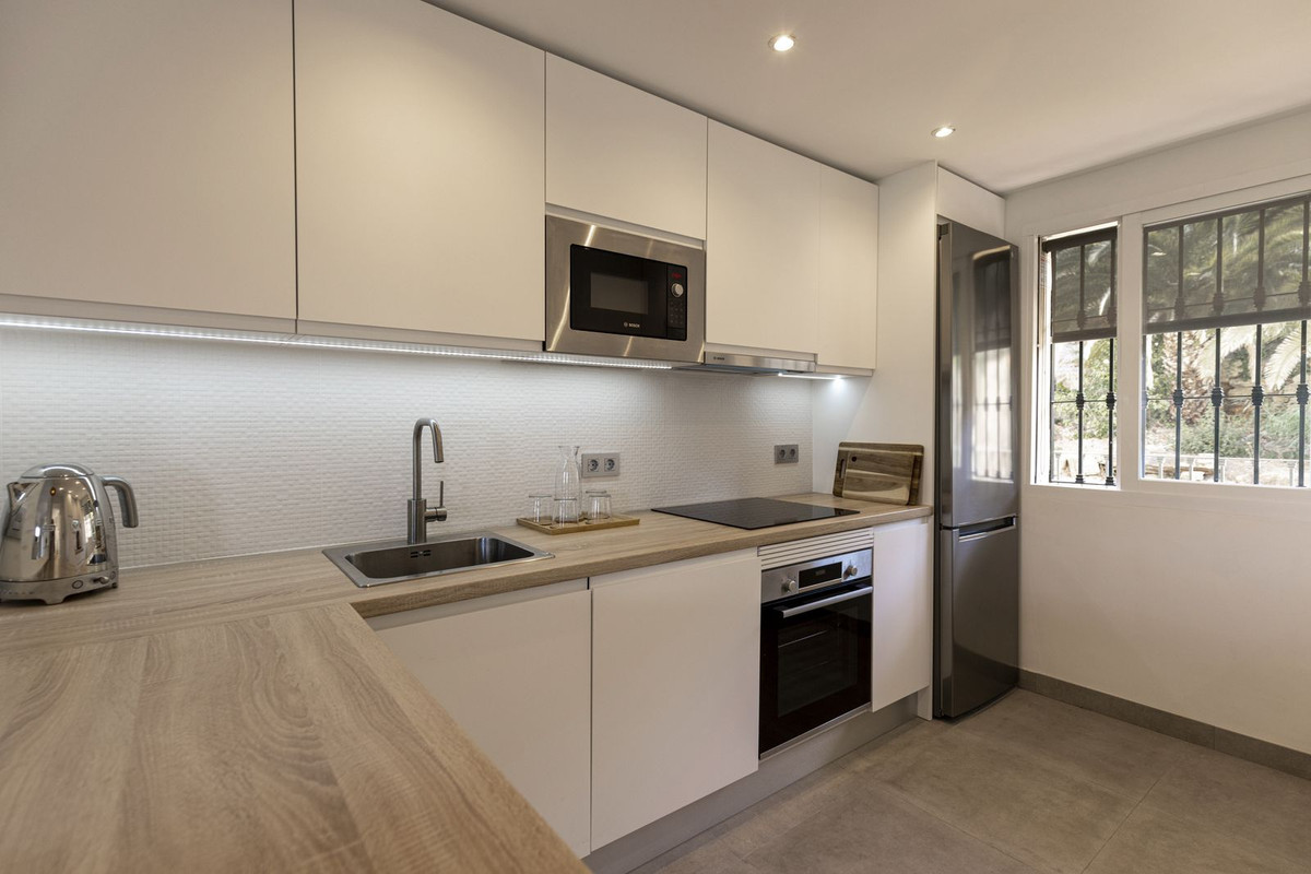 3 Bedroom Apartment for Sale in La Quinta — 9
