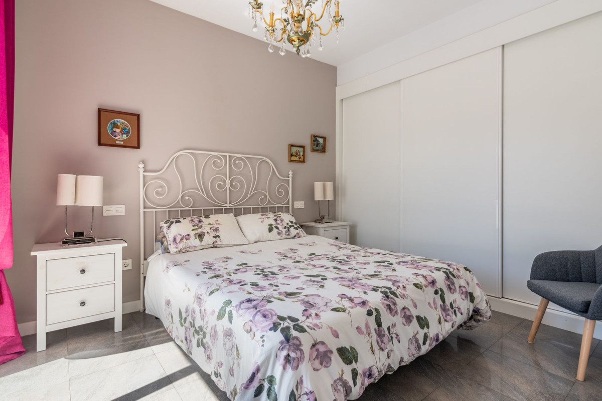 4 Bedroom Villa for Sale in Marbella — 9