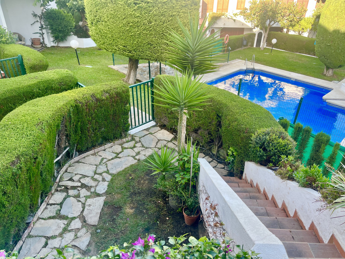 2 Bedroom Villa for Sale in Costalita — 5