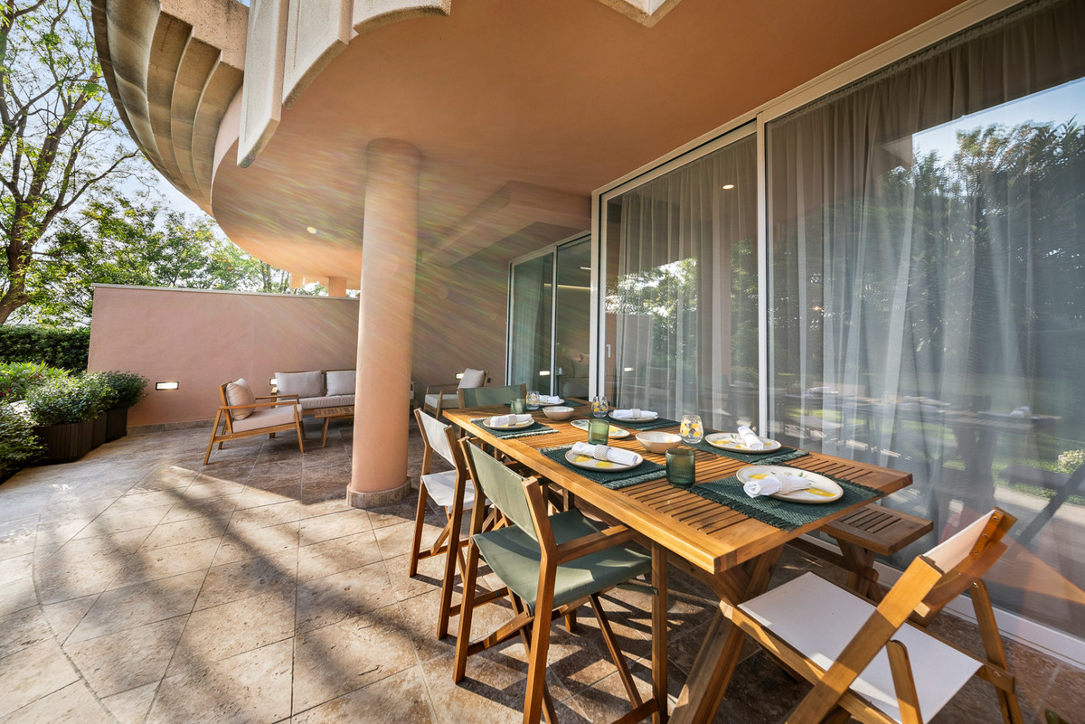 3 Bedroom Apartment for Sale in Nueva Andalucía — 8