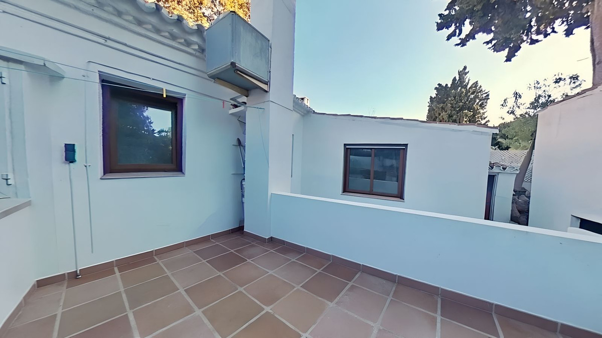 3 Bedroom Villa for Sale in The Golden Mile — 5
