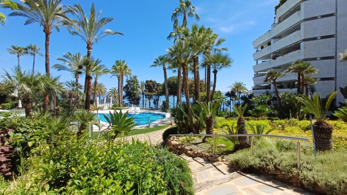 2 Bedroom Apartment for Sale in Marbella — 5