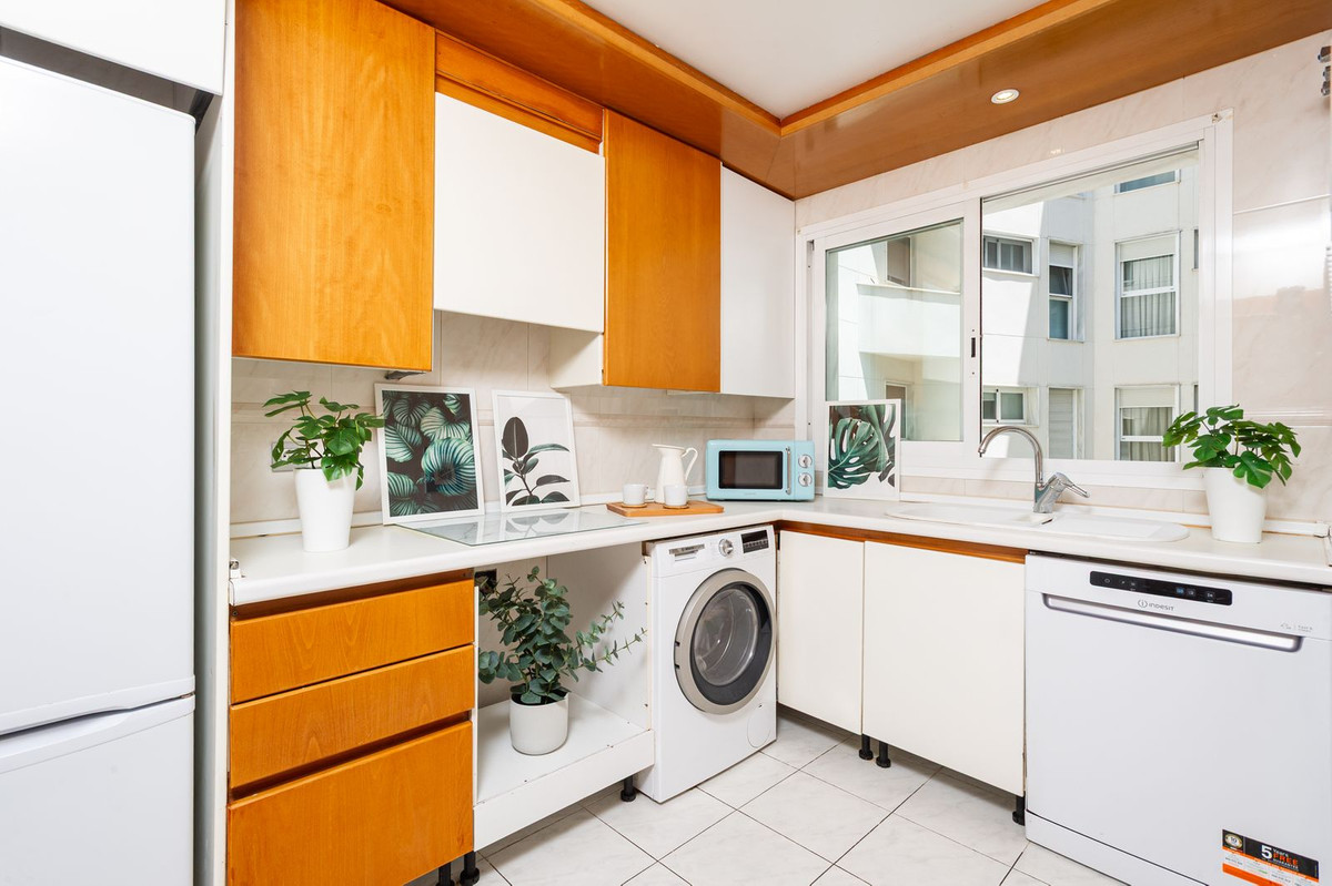 2 Bedroom Apartment for Sale in Marbella — 7