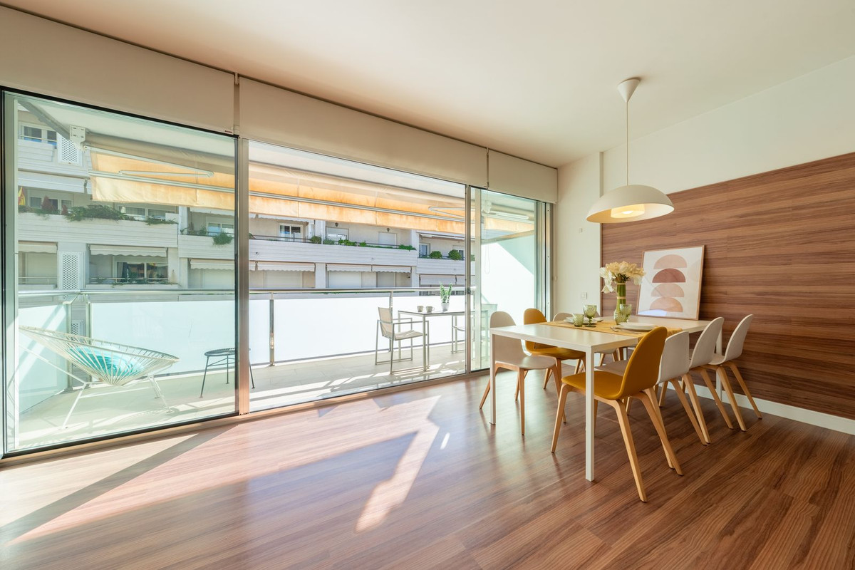 2 Bedroom Apartment for Sale in Marbella — 2
