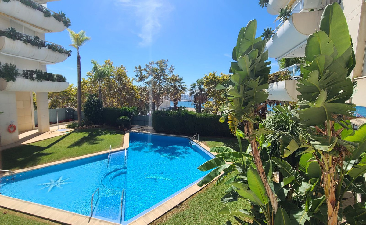 2 Bedroom Apartment for Sale in Marbella