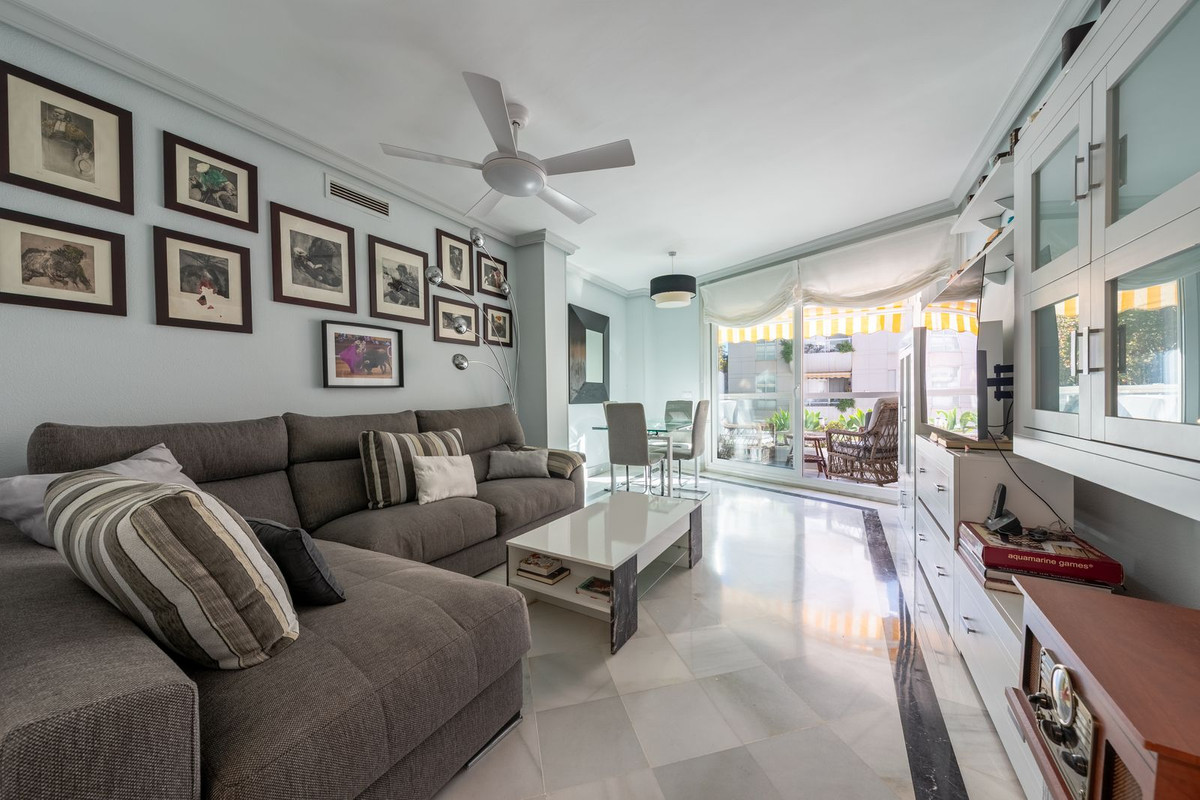 2 Bedroom Apartment for Sale in Marbella — 2