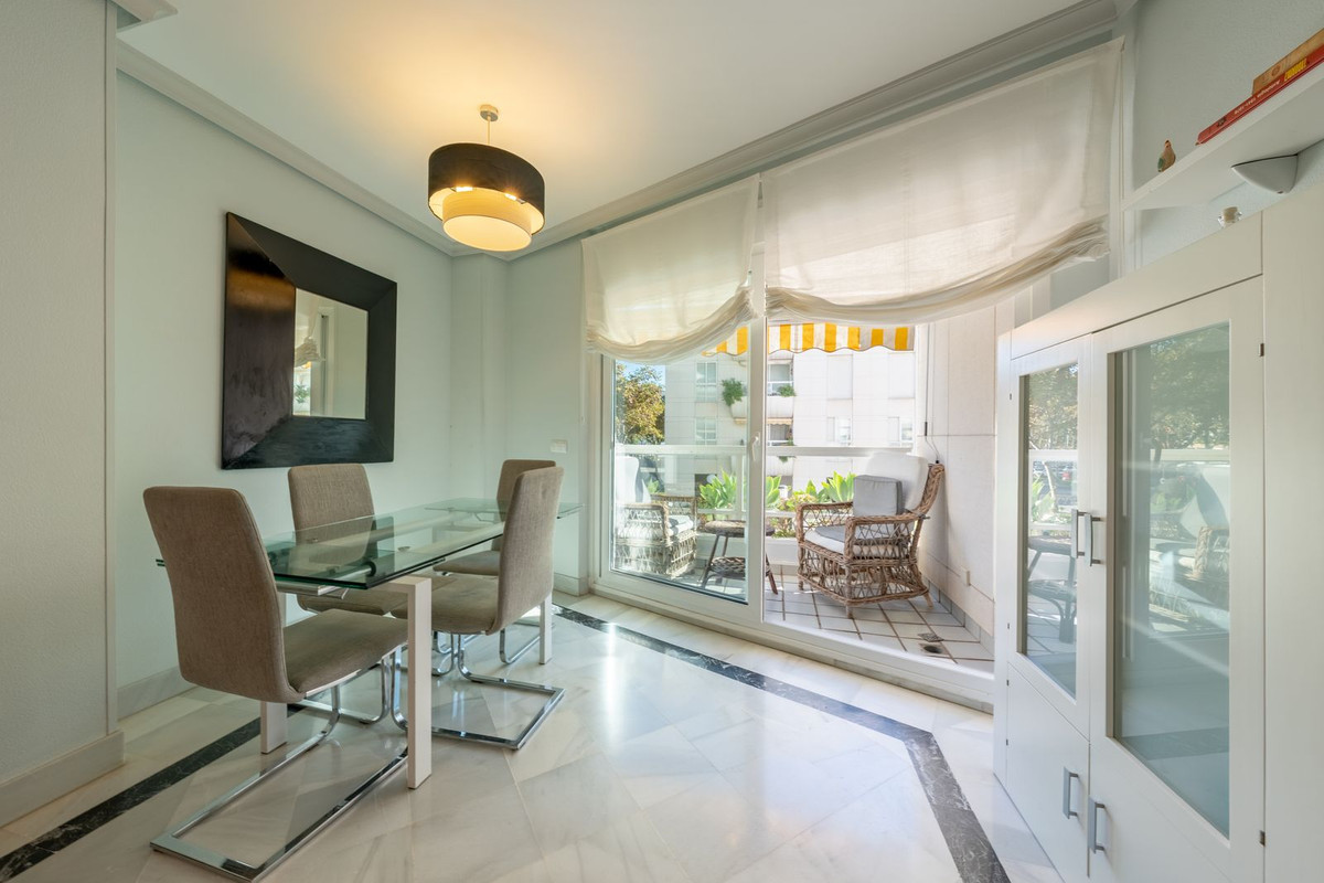 2 Bedroom Apartment for Sale in Marbella — 7
