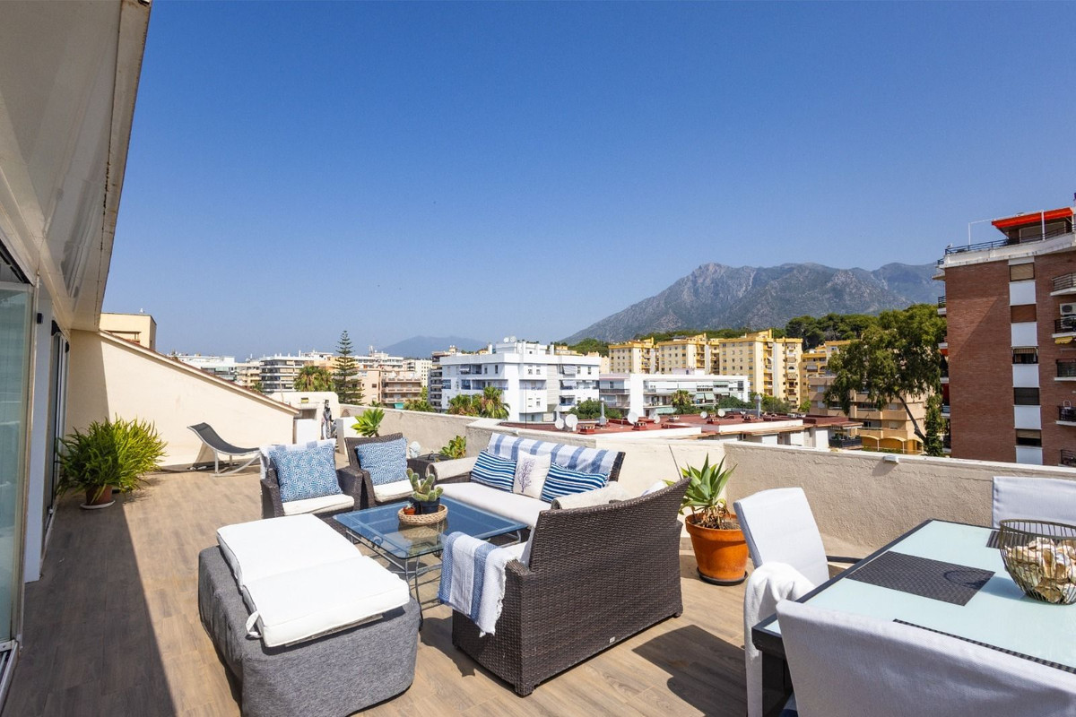 2 Bedroom Apartment for Sale in Marbella