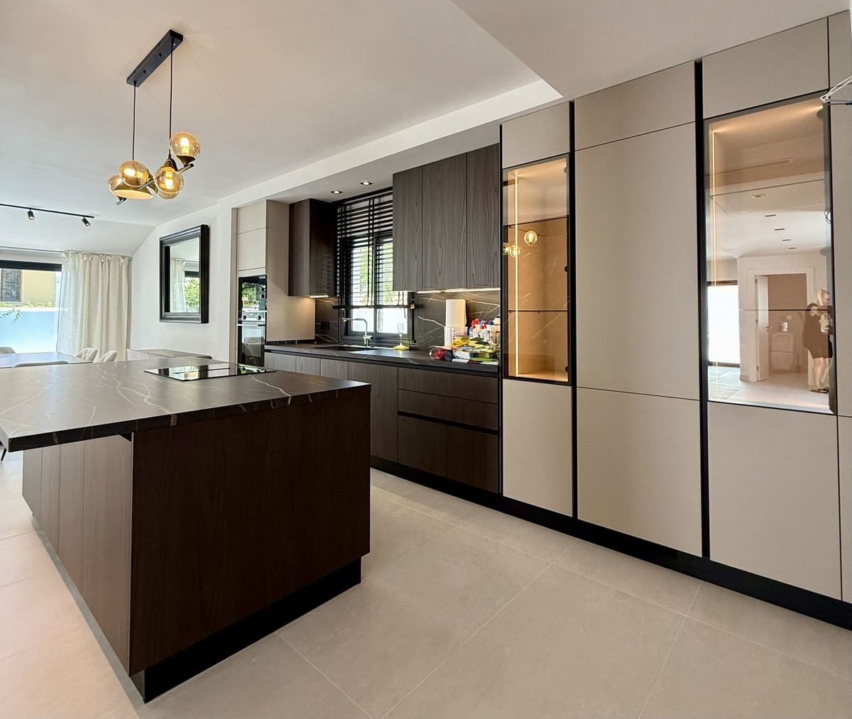 5 Bedroom Villa for Sale in Marbella — 8
