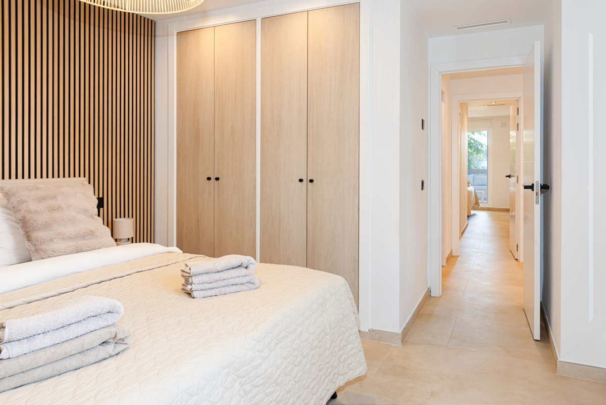 2 Bedroom Apartment for Sale in Nueva Andalucía — 8