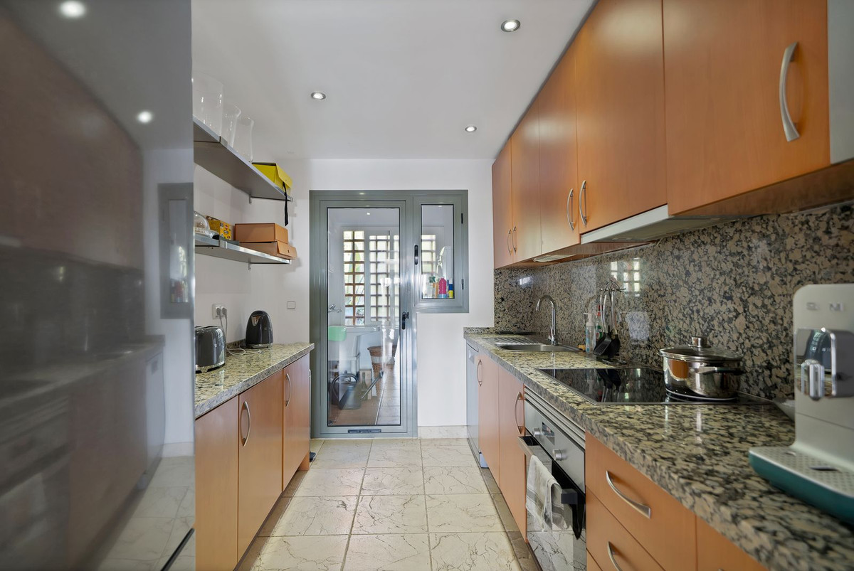 2 Bedroom Apartment for Sale in Atalaya — 7
