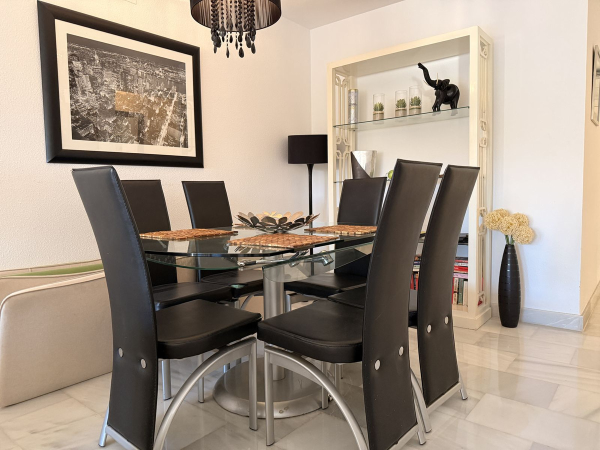 2 Bedroom Apartment for Sale in The Golden Mile — 6