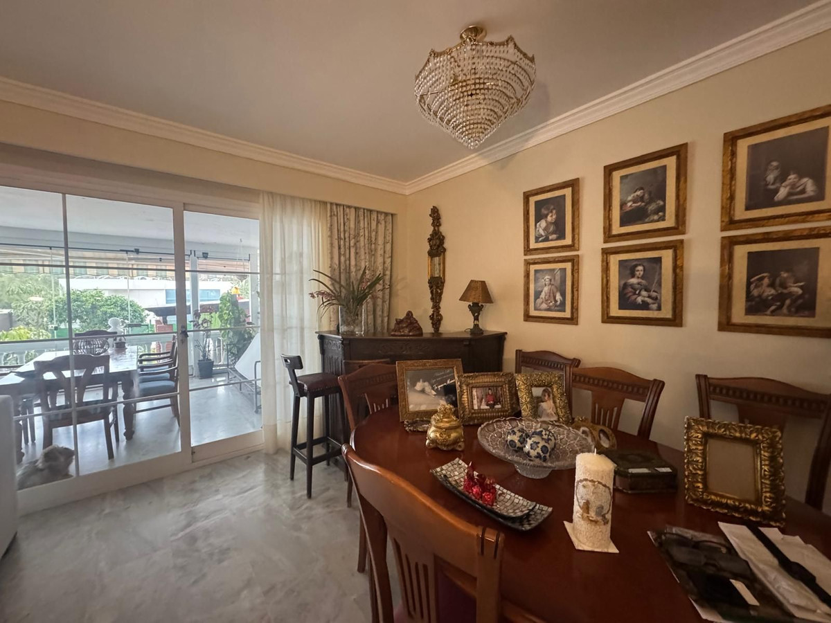 4 Bedroom Villa for Sale in Atalaya — 4