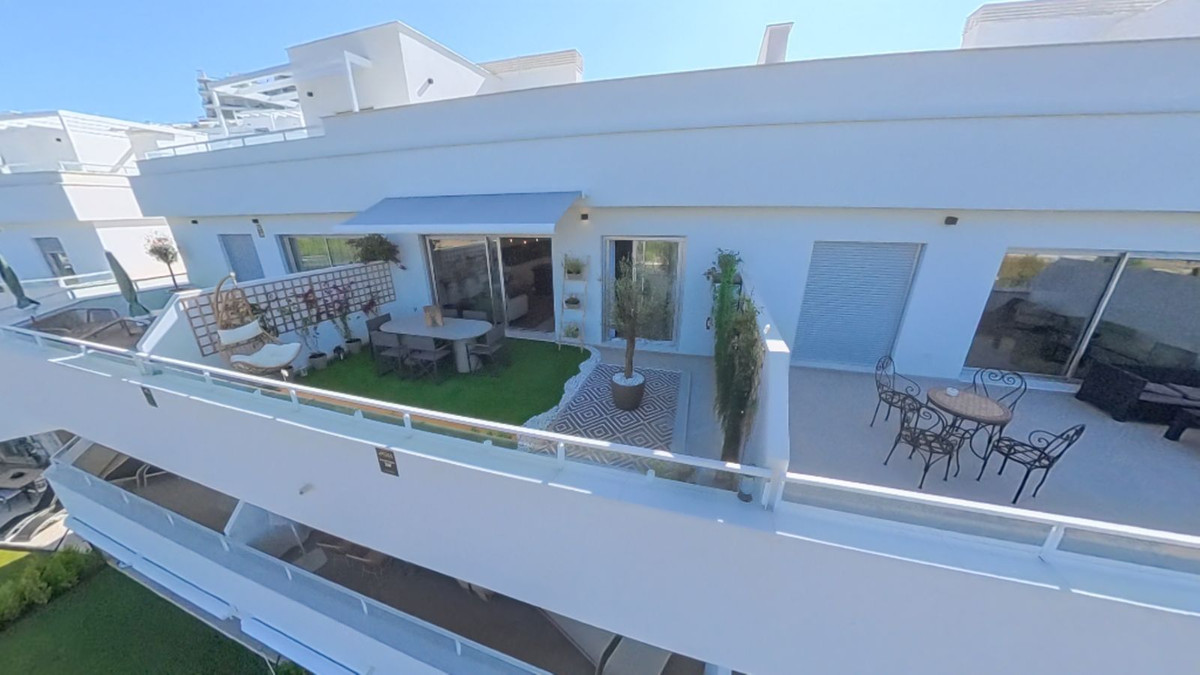2 Bedroom Apartment for Sale in New Golden Mile
