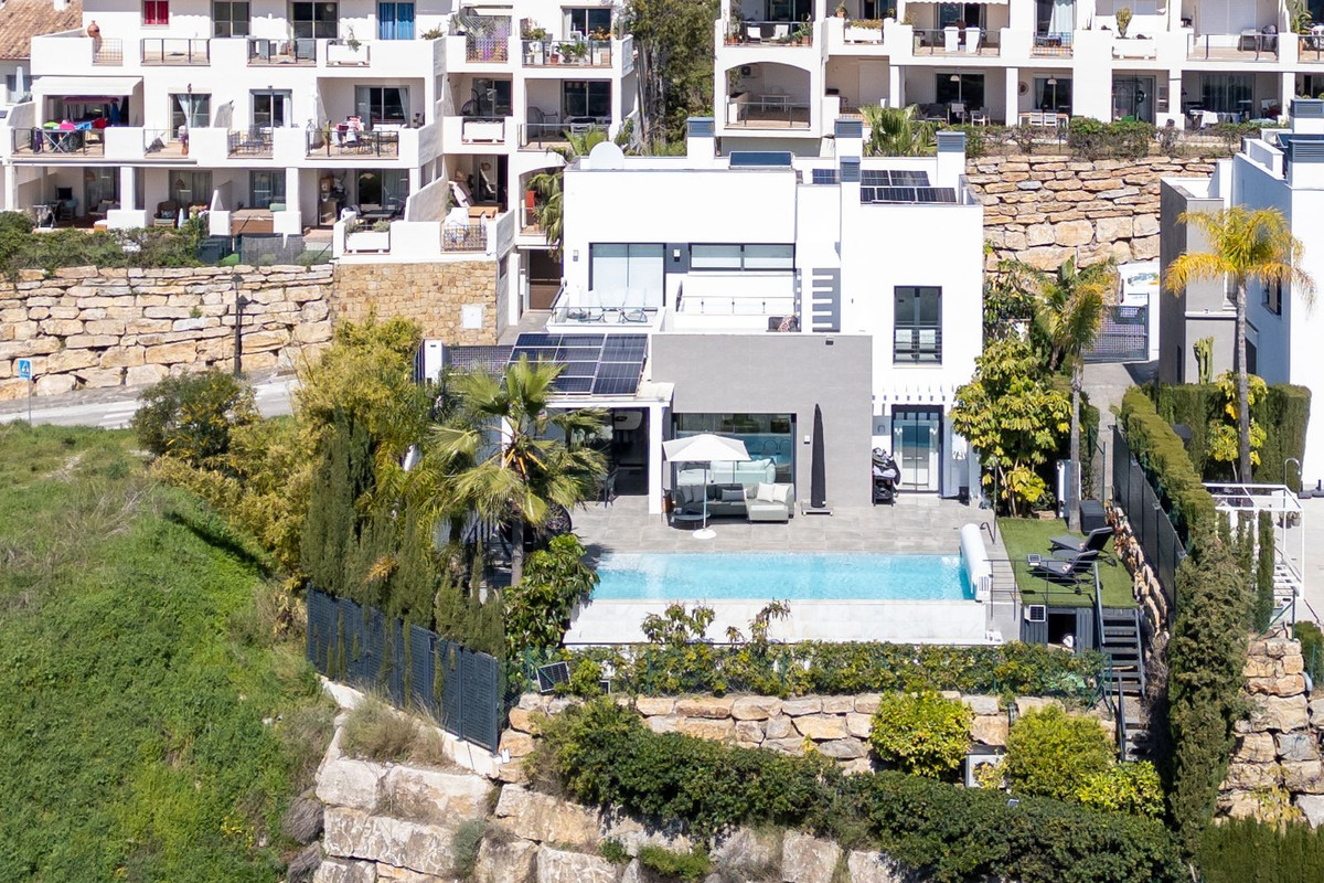 4 Bedroom Villa for Sale in Selwo