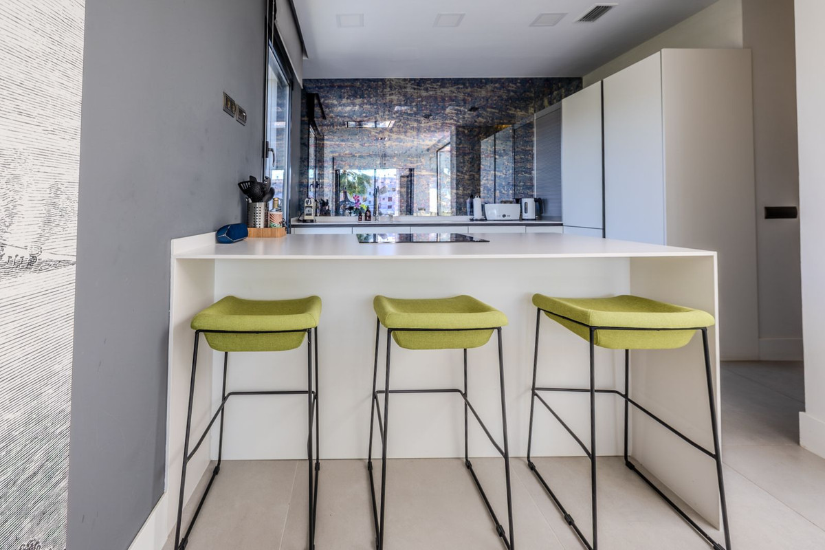4 Bedroom Villa for Sale in Selwo — 7