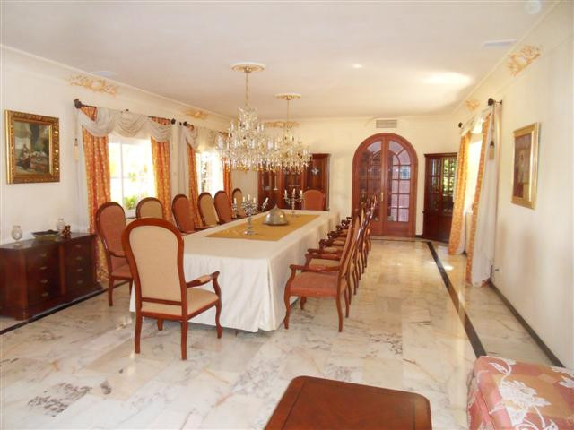 8 Bedroom Villa for Sale in La Quinta — 4