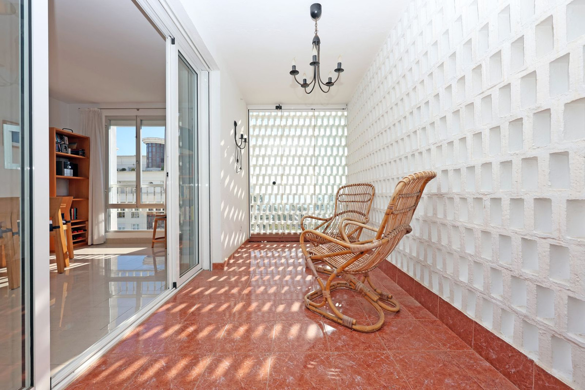 3 Bedroom Apartment for Sale in Marbella — 7