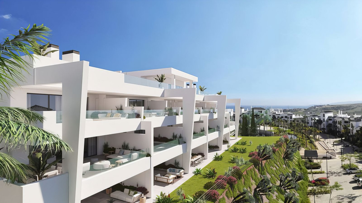 2 Bedroom Apartment for Sale in Estepona