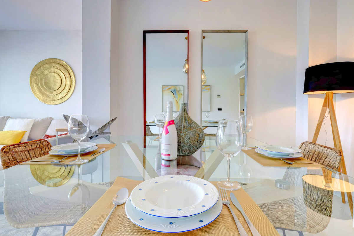 2 Bedroom Apartment for Sale in Estepona — 8
