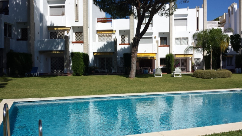 3 Bedroom Villa for Sale in Nueva Andalucía