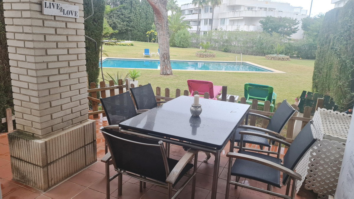 3 Bedroom Villa for Sale in Nueva Andalucía — 8