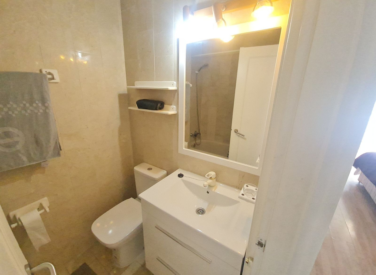 3 Bedroom Villa for Sale in Nueva Andalucía — 9