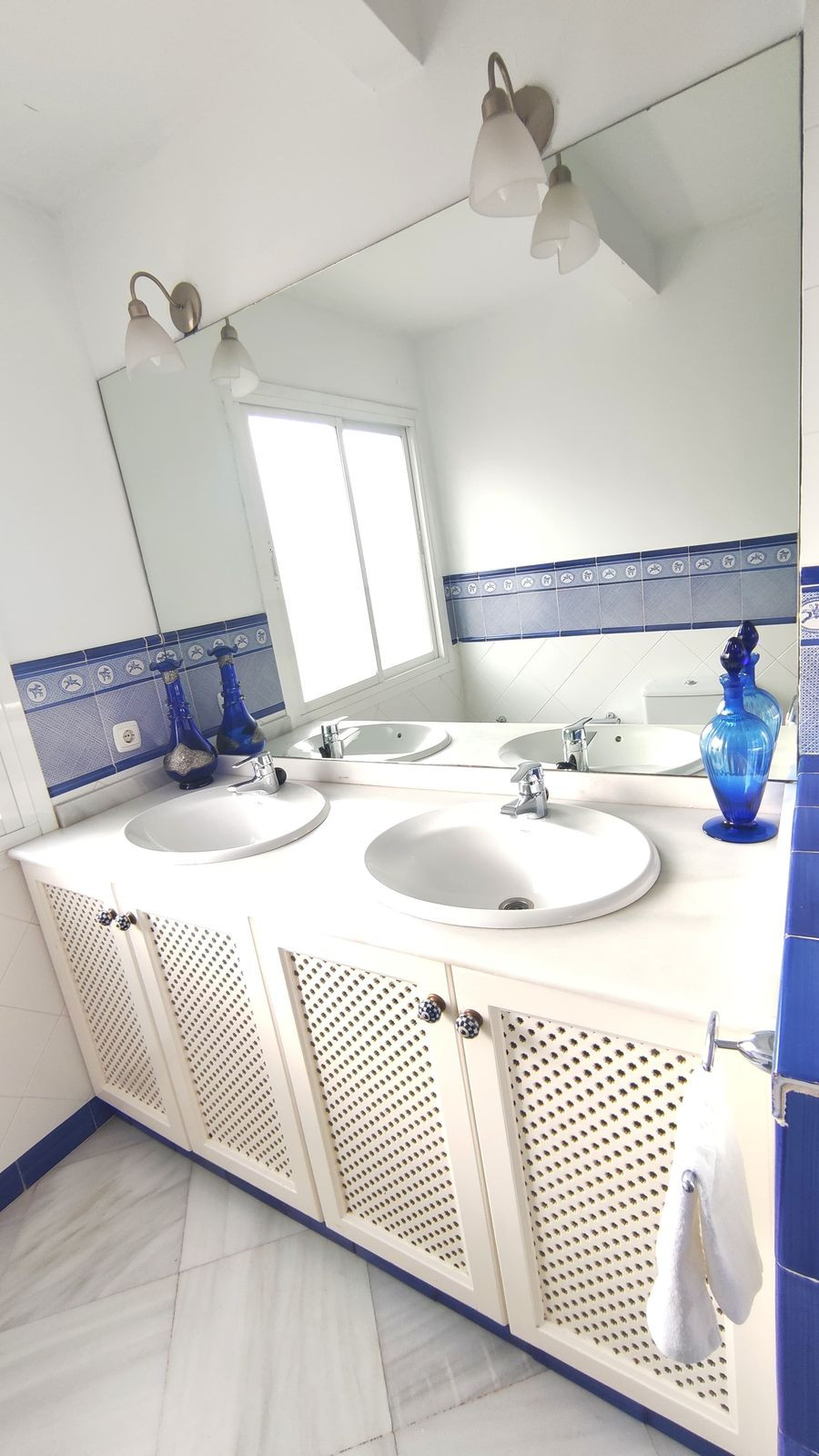 4 Bedroom Apartment for Sale in Marbella — 8