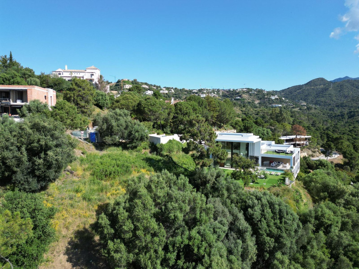 Plot for Sale in Benahavís — 4