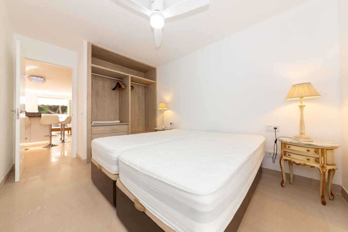 2 Bedroom Villa for Sale in Nueva Andalucía — 5