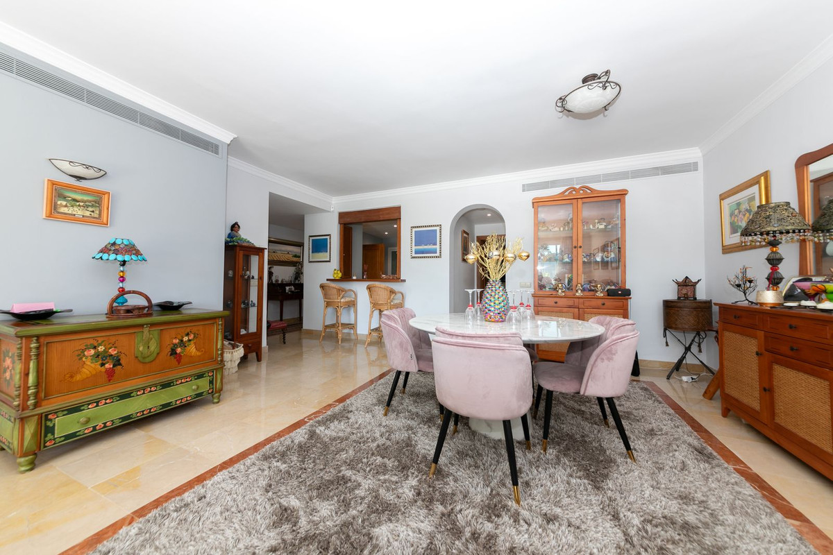 2 Bedroom Apartment for Sale in La Quinta — 3