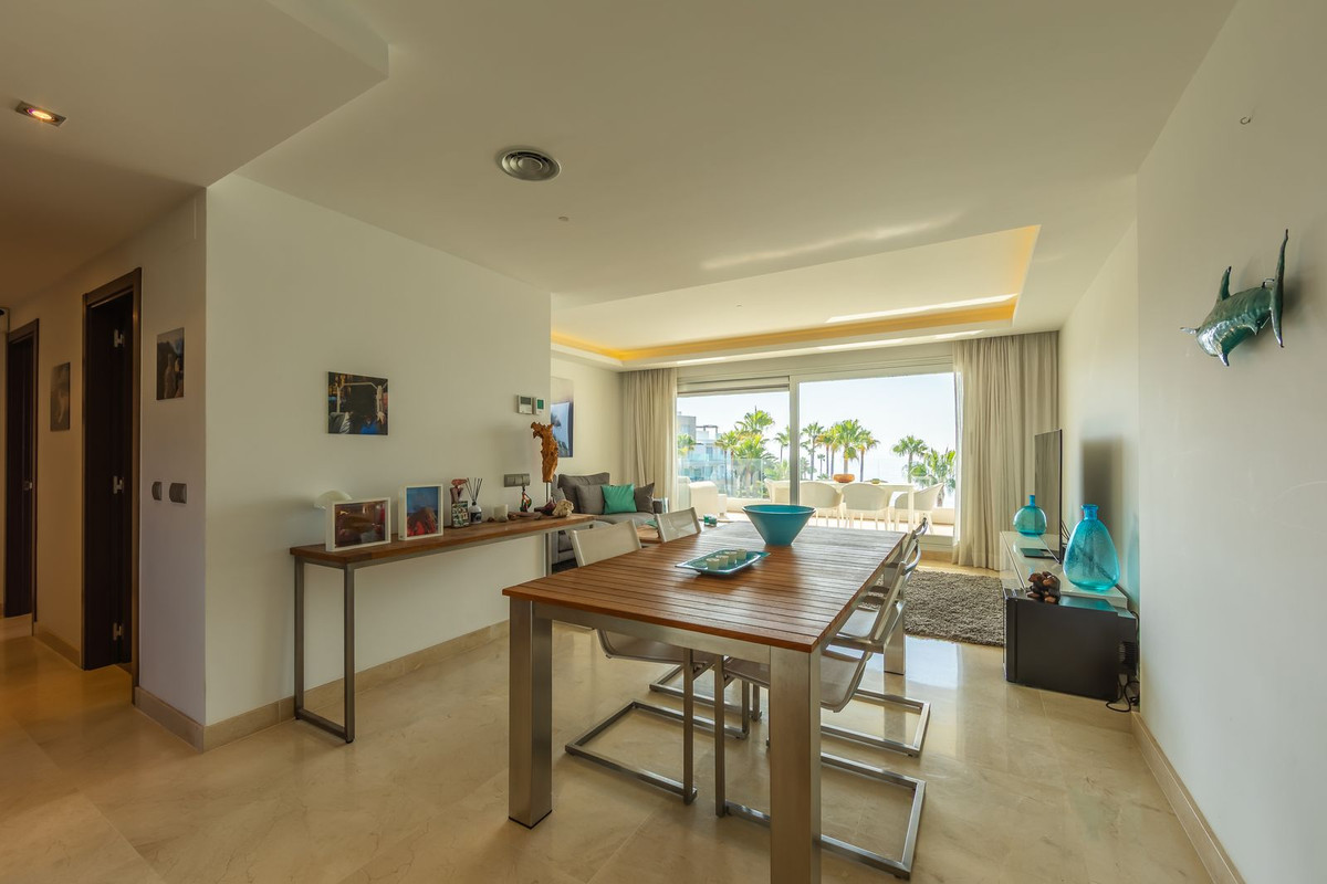 2 Bedroom Apartment for Sale in Estepona — 3