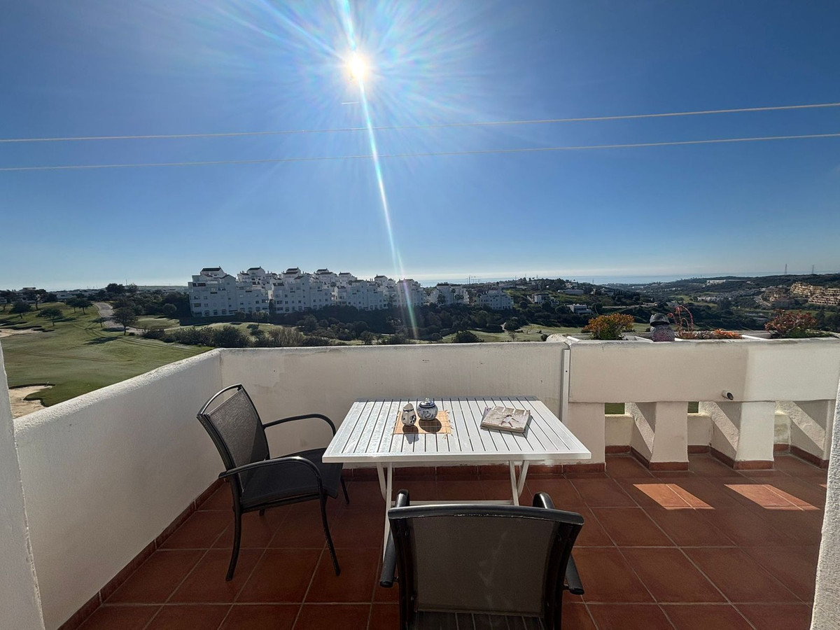 2 Bedroom Apartment for Sale in Estepona