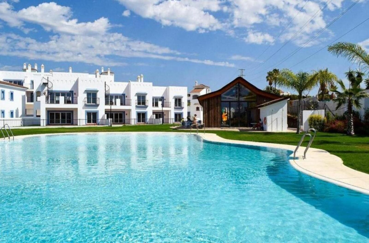 5 Bedroom Apartment for Sale in El Paraiso — 8