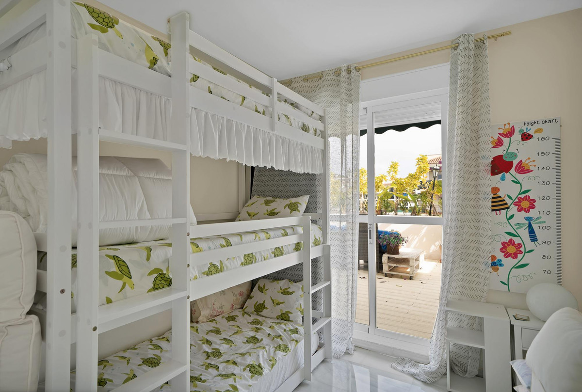 2 Bedroom Apartment for Sale in Marbella — 9