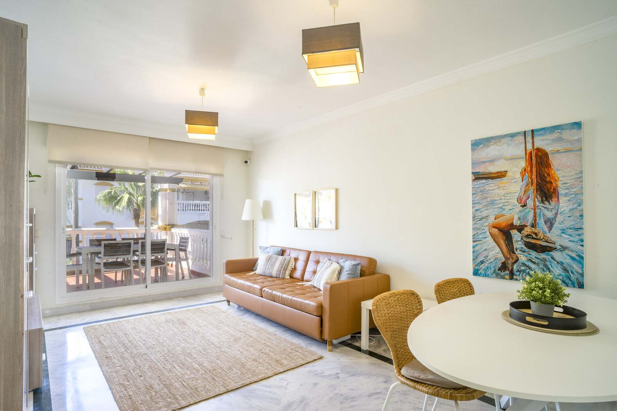 2 Bedroom Apartment for Sale in Marbella — 6