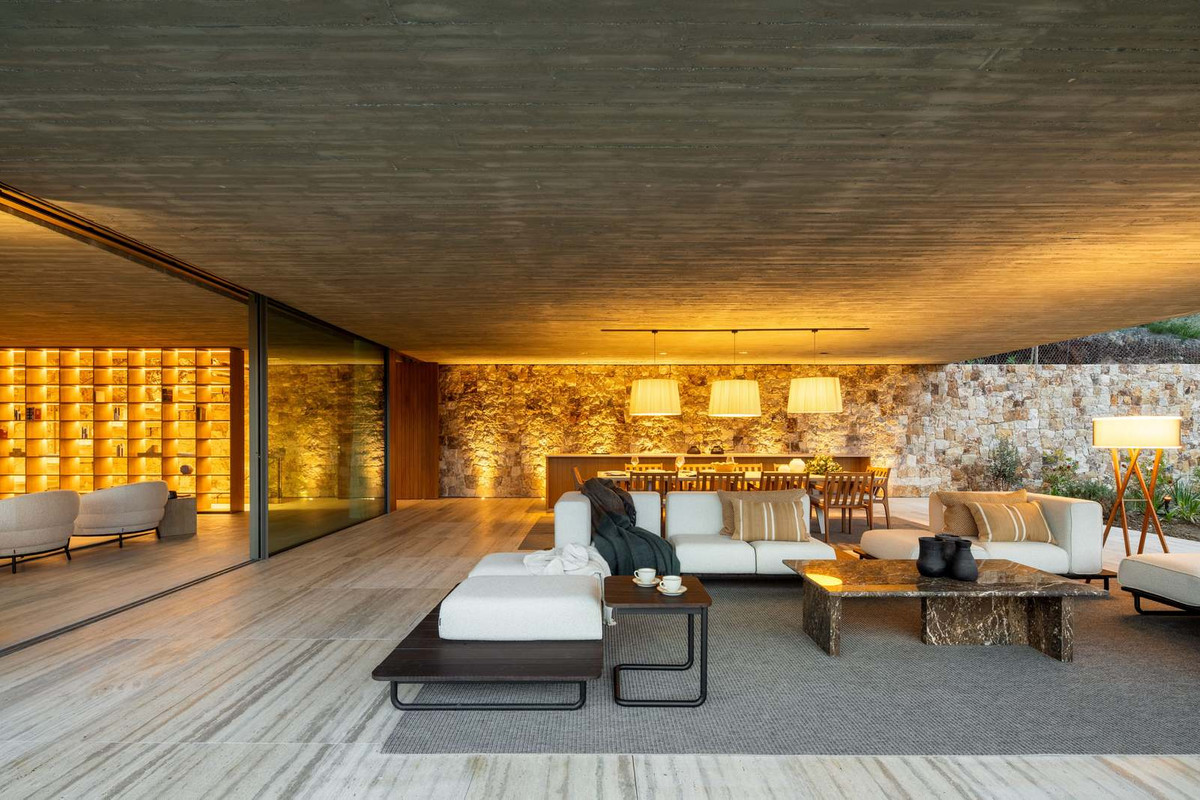 7 Bedroom Villa for Sale in Benahavís — 4