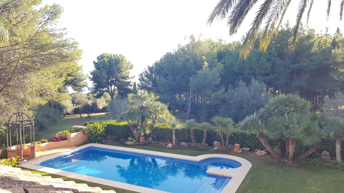 4 Bedroom Villa for Sale in Sierra Blanca — 5