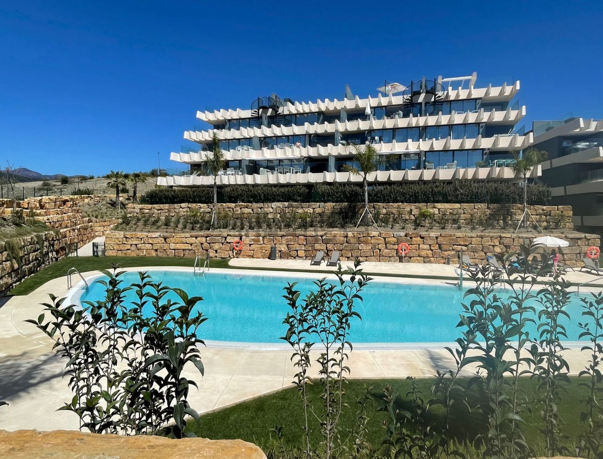 3 Bedroom Apartment for Sale in Selwo