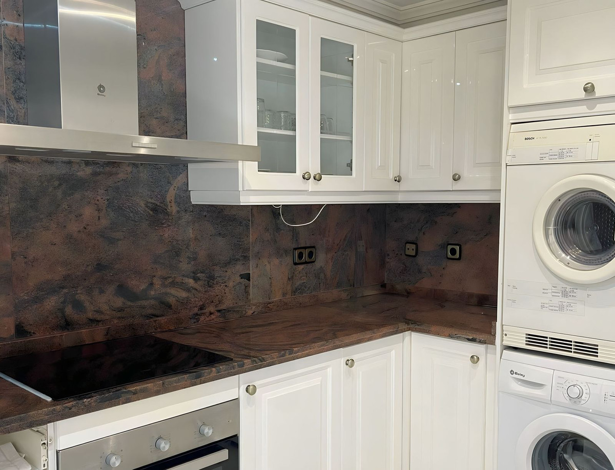 2 Bedroom Apartment for Sale in Nueva Andalucía — 7