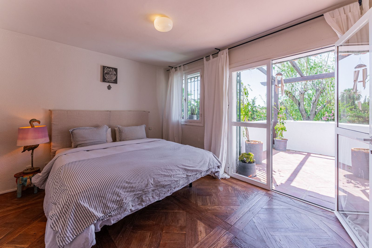 4 Bedroom Villa for Sale in Atalaya — view 10