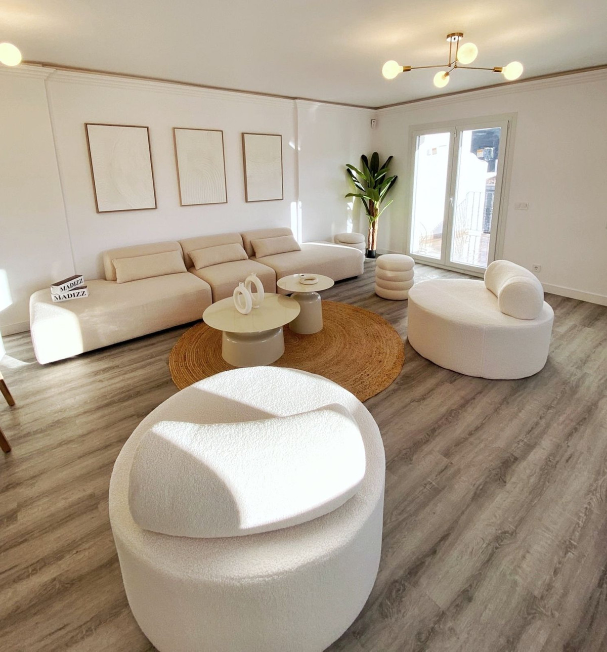 5 Bedroom Apartment for Sale in Benahavís — 3